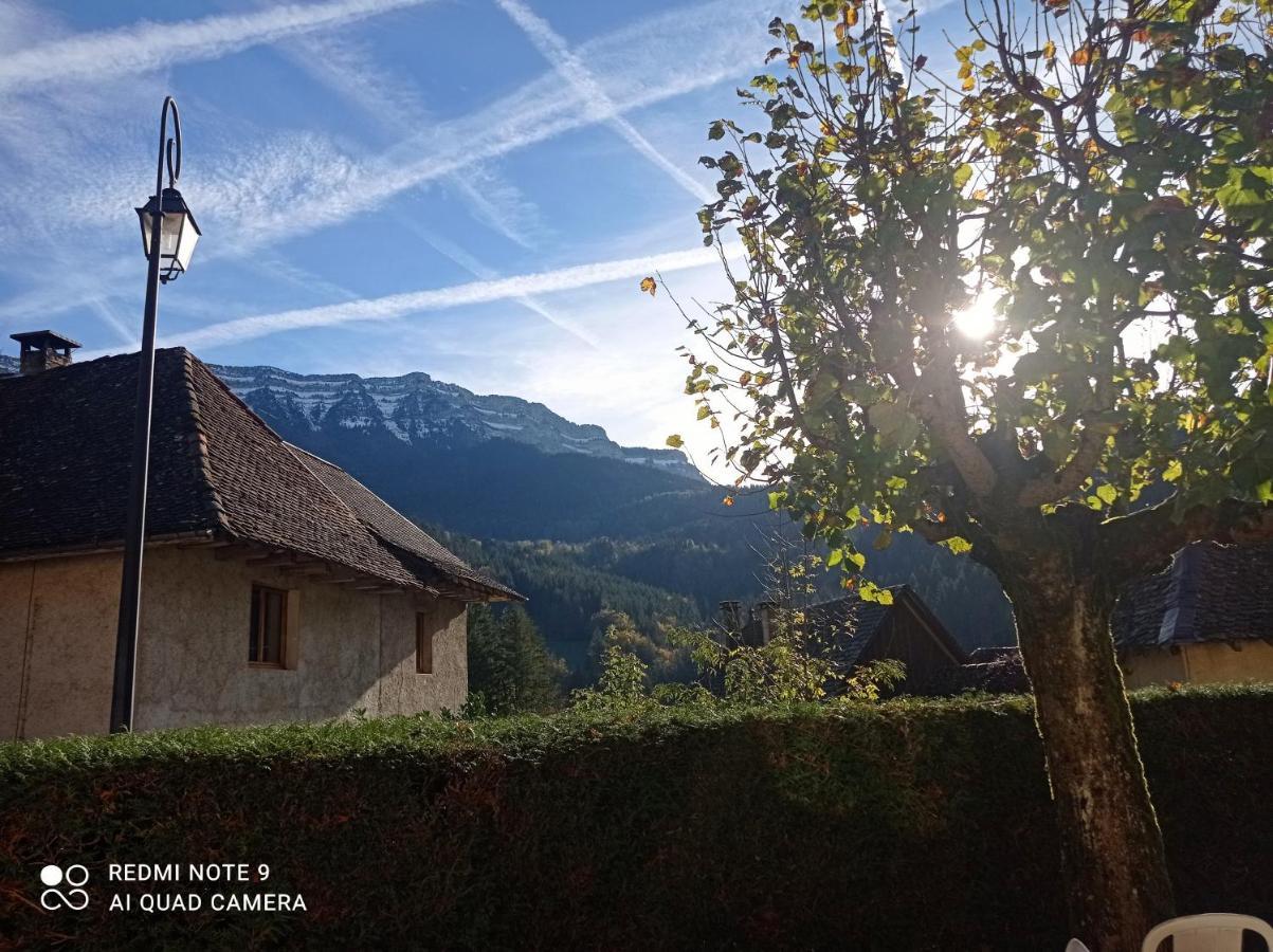 Вілла La Fraceline Saint-Pierre-d'Entremont  Екстер'єр фото