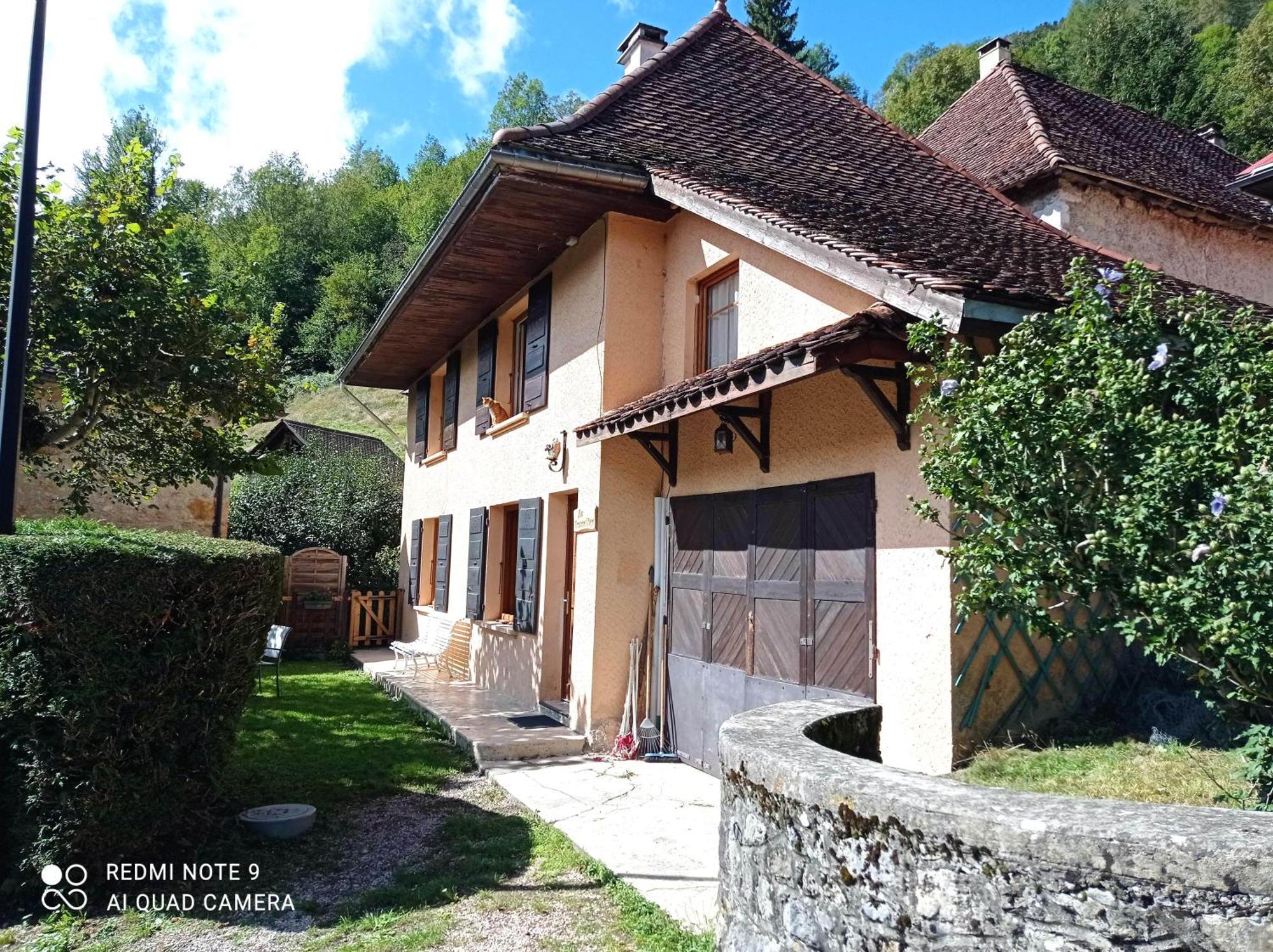 Вілла La Fraceline Saint-Pierre-d'Entremont  Екстер'єр фото